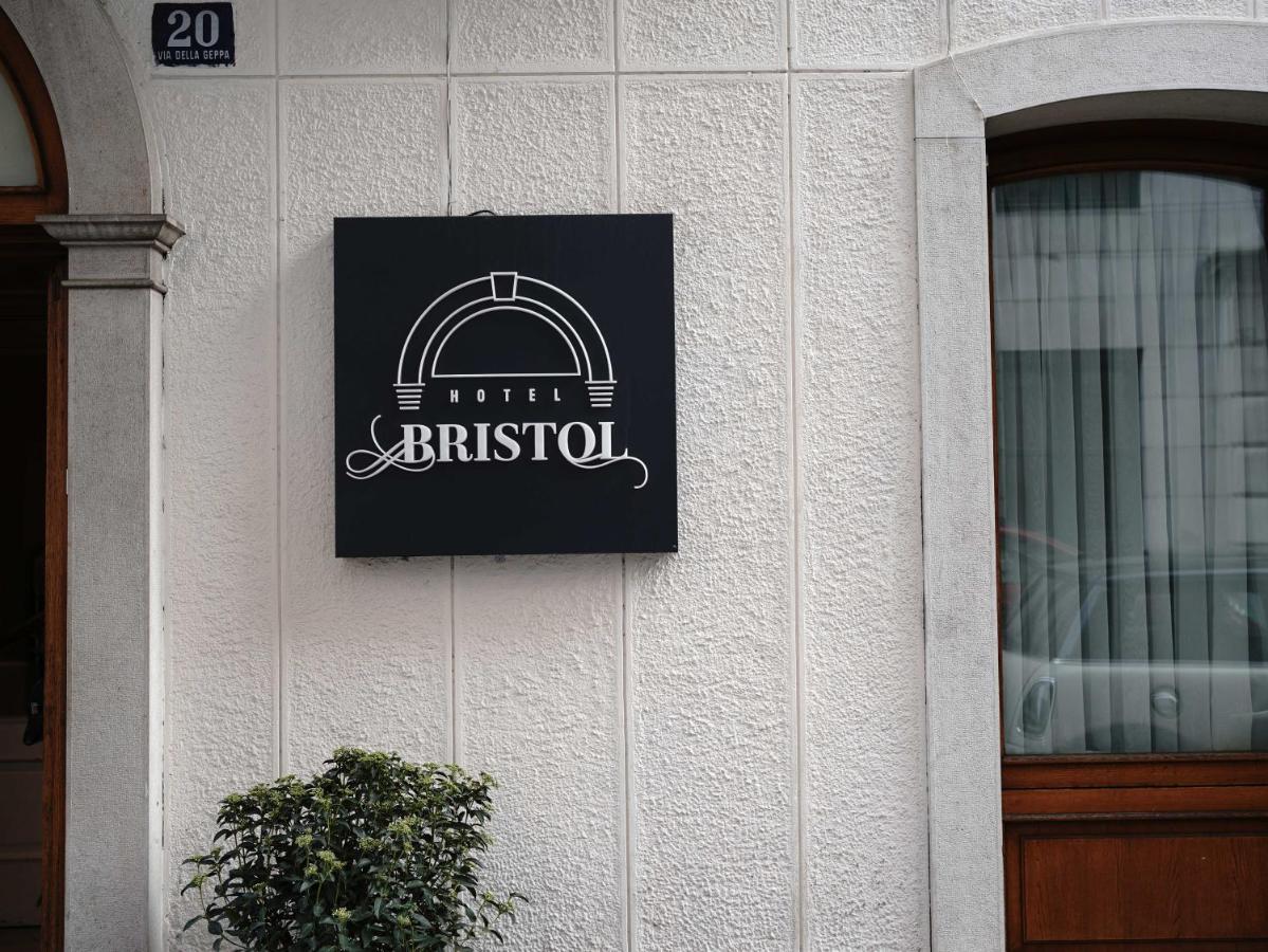 Hotel Bristol トリエステ エクステリア 写真