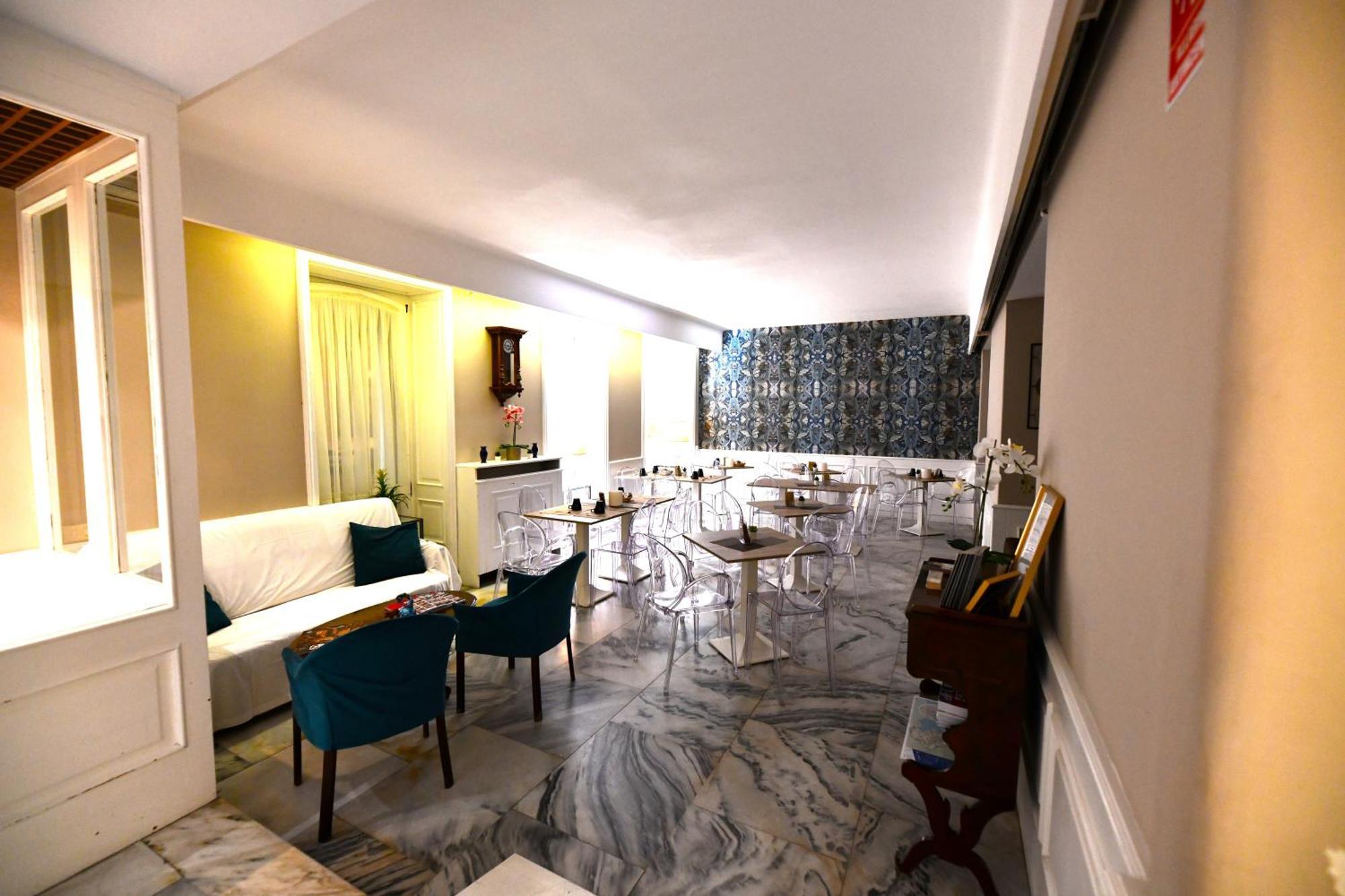 Hotel Bristol トリエステ エクステリア 写真